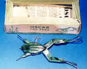 mothfrog.jpg (38693 bytes)