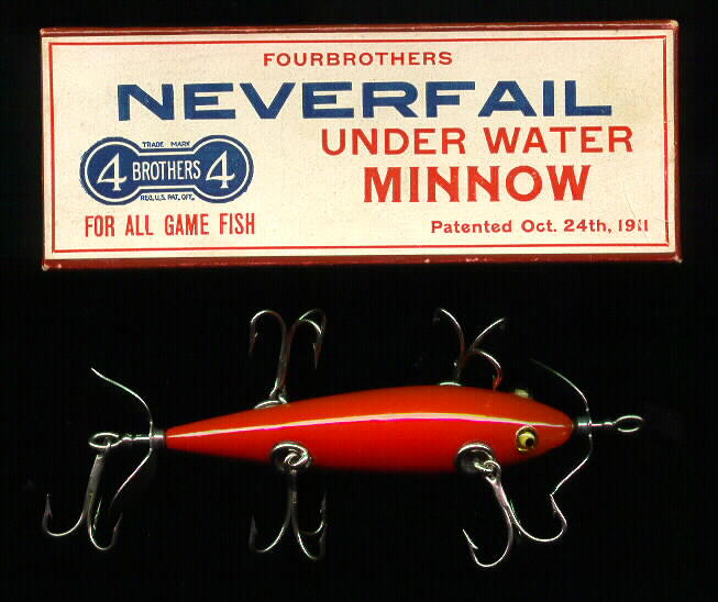 Vtg Pflueger 5 hook Underwater Minnow Black Head 3 1/4 Wood Glass Eye fish  Lure